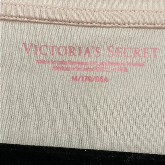 Victoria's Secret Light Pink Long Sleeve Top - Picture 3 of 5